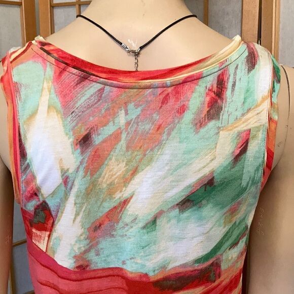 3/$20 Simply Vera Vera Wang Flowy Tank - Picture 5 of 8
